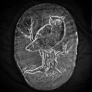 Large Glass Platter, Oval, Reverse Carving of Owl